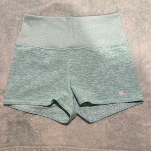 Alo shorts